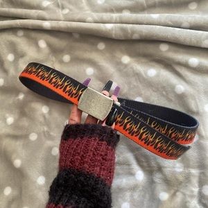 brandy melville belt